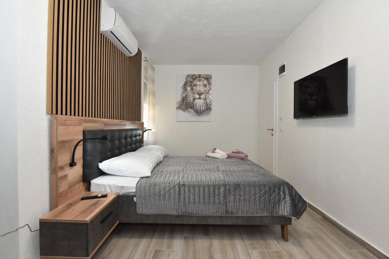 Sofia'S Studio & Room Zadar Exterior photo